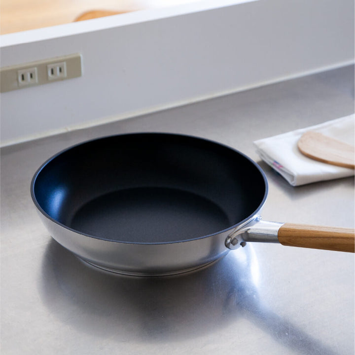 ambai フライパン 28cm