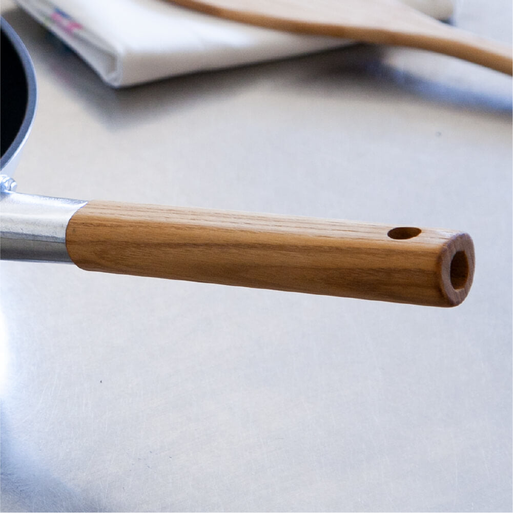 ambai フライパン 28cm