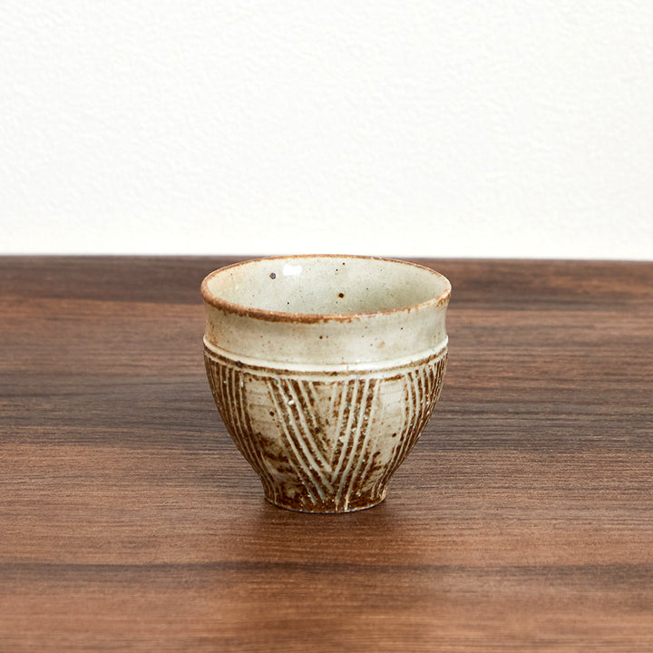 白水工房 粉引ぐい呑み・丸
